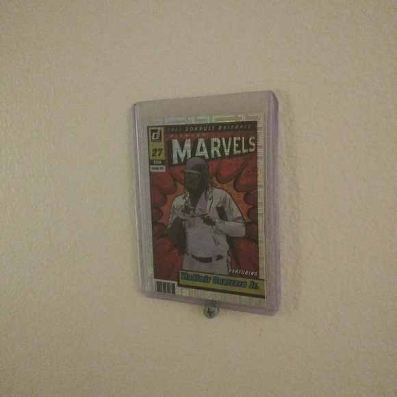 2022 Donruss Vladimir Guerrero Jr Marvels Vector Foil Baseball Card - Picture 1 of 3